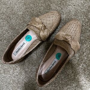 Charles David Women's Woven Brown Loafers